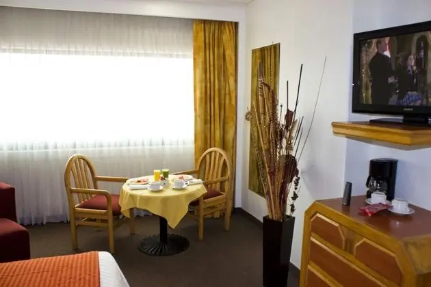 Deluxe Stüdyo Süit