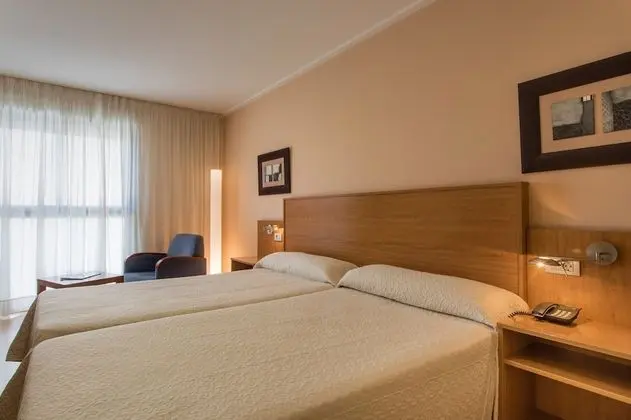 Tek Büyük Yataklı Oda (2 adults and 1 child)