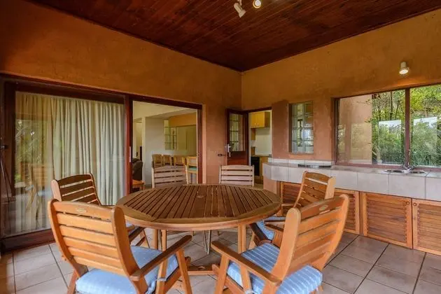 Superior Villa