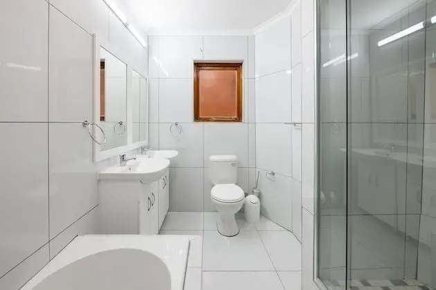 Executive Üç Kişilik Oda