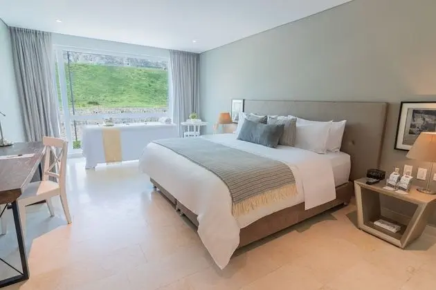 Luxury Tek Büyük Yataklı Oda