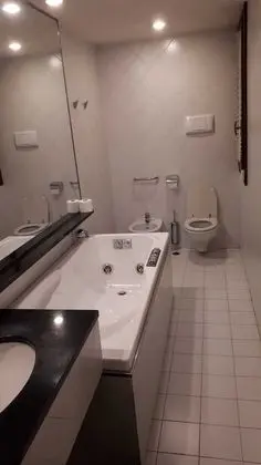 Tek Kişilik Oda, Özel Banyo, Havuz Manzaralı