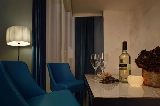 Deluxe Tek Büyük Yataklı Oda, Ek Bina