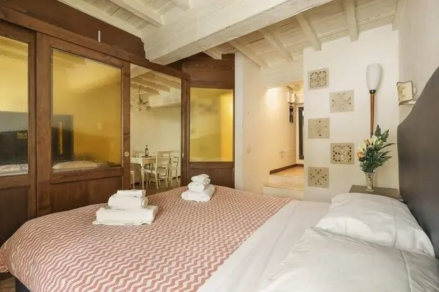 Basic Apart Daire, 1 Büyük (Queen) Boy Yatak ve Çekyat