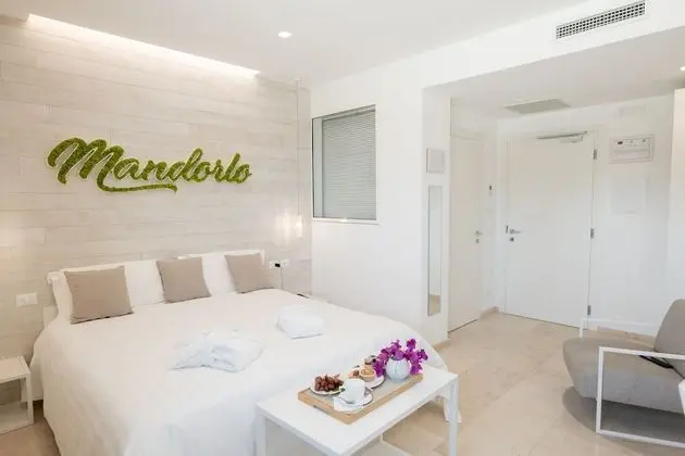 Classic Tek Büyük veya İki Ayrı Yataklı Oda