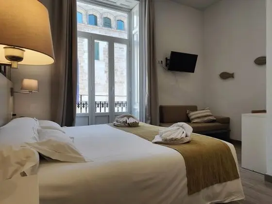 Classic Tek Büyük Yataklı Oda, Şehir Manzaralı