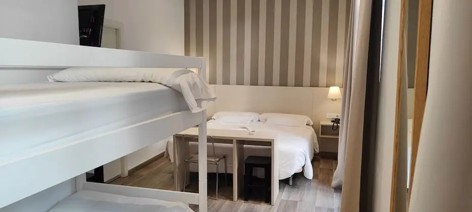 Family Oda, Şehir Manzaralı