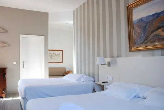 Family Oda, Şehir Manzaralı