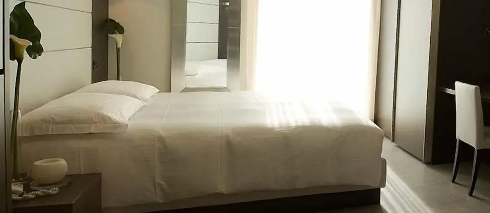 Classic Tek Büyük Yataklı Oda