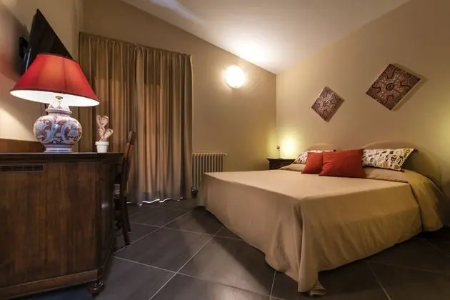 Deluxe Tek Büyük veya İki Ayrı Yataklı Oda