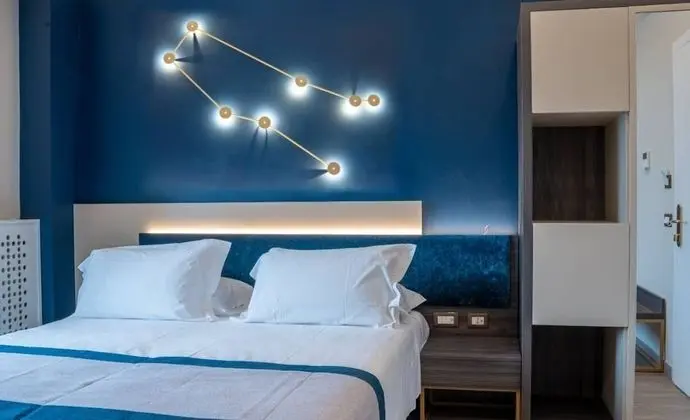 Deluxe Tek Büyük veya İki Ayrı Yataklı Oda, Deniz Manzaralı