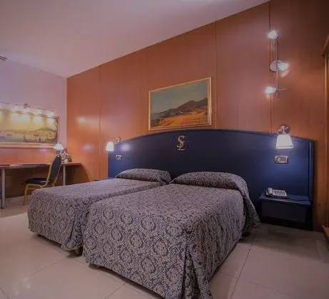 Tek Büyük veya İki Ayrı Yataklı Oda