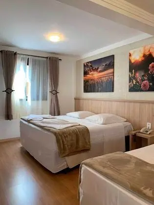 Deluxe Üç Kişilik Oda