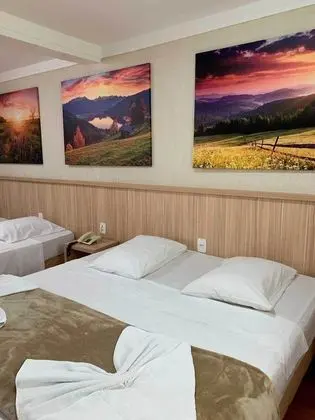 Deluxe Üç Kişilik Oda
