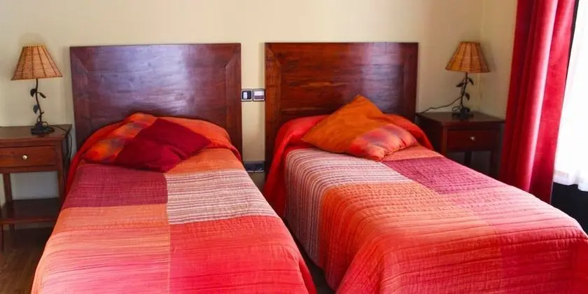 Tek Büyük veya İki Ayrı Yataklı Oda