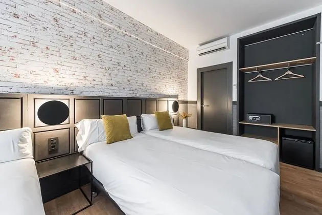 Standard Üç Kişilik Oda