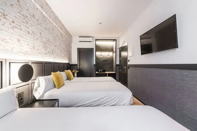 Standard Üç Kişilik Oda