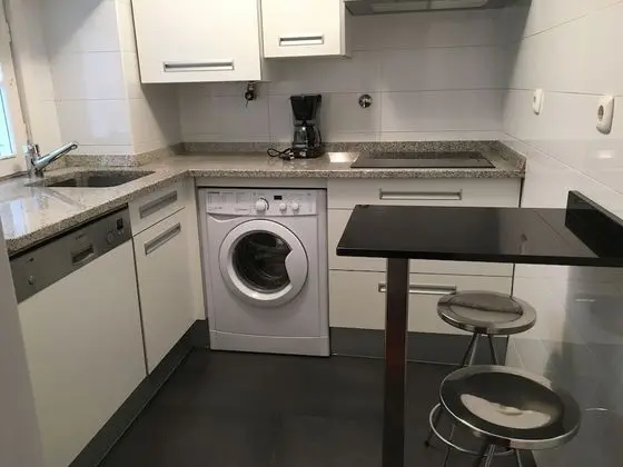 Apart Daire, 2 Yatak Odası, Balkon
