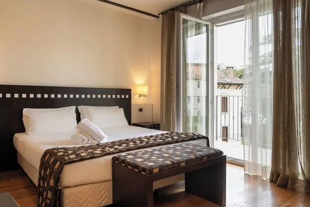 Superior Tek Büyük Yataklı Oda, Balkon
