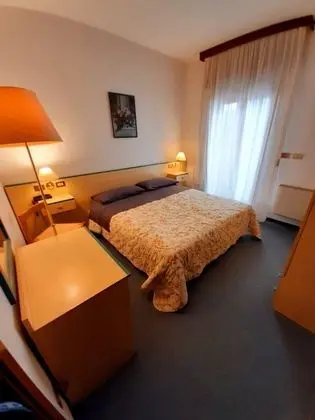 Tek Kişilik Oda