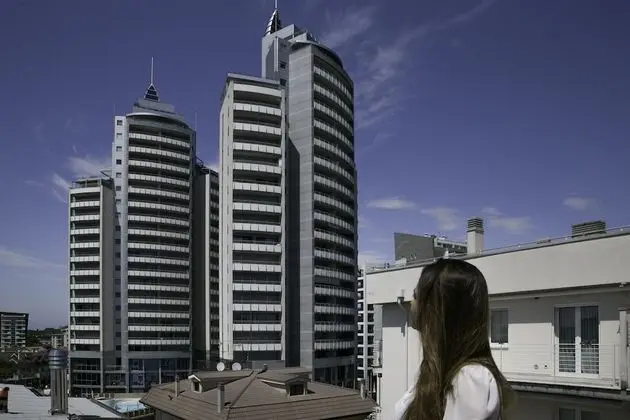 Üç Kişilik Oda