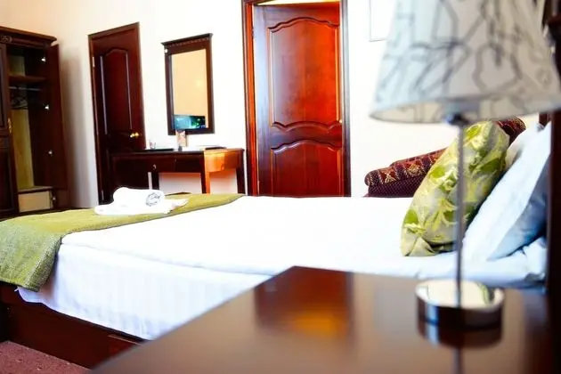 Comfort Tek Büyük Yataklı Oda