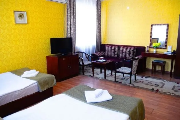 Comfort Tek Büyük Yataklı Oda
