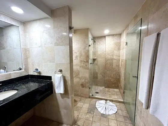 Deluxe Süit, 1 En Büyük (King) Boy Yatak ve Çekyat, Balkon, Okyanus Manzaralı