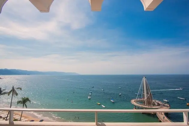 Deluxe Süit, 1 En Büyük (King) Boy Yatak ve Çekyat, Balkon, Okyanus Manzaralı