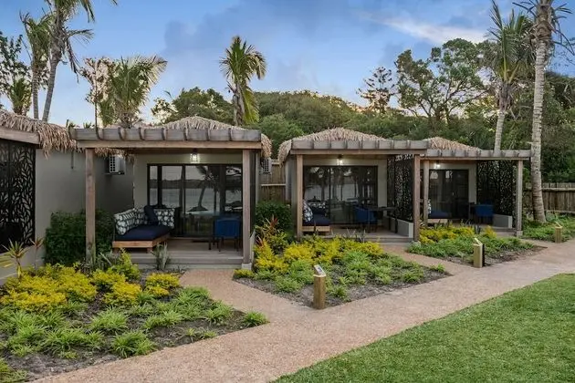 Hotel Cabin with Patio