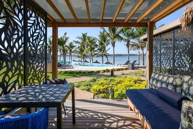 Hotel Cabin with Patio