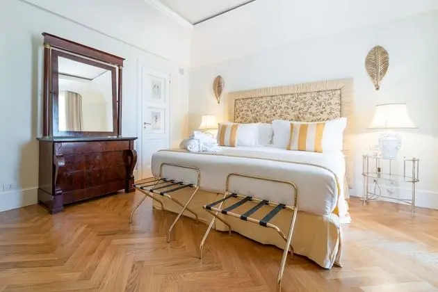 Deluxe Süit, 1 Büyük (Queen) Boy Yatak, Bahçe Manzaralı, Köşe (Double)