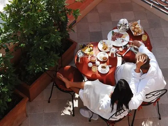 Executive Süit, 1 Büyük (Queen) Boy Yatak ve Çekyat, Engellilere Uygun, Zemin Kat (Double)