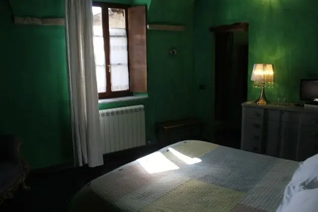 City Tek Büyük Yataklı Oda, 1 Büyük (Queen) Boy Yatak, Şehir Manzaralı, Avlu