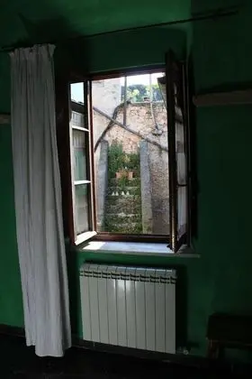 City Tek Büyük Yataklı Oda, 1 Büyük (Queen) Boy Yatak, Şehir Manzaralı, Avlu