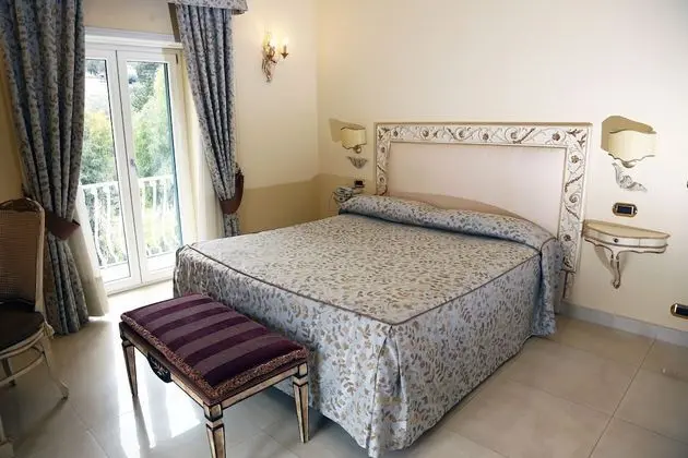 Superior Tek Büyük Yataklı Oda, Deniz Manzaralı