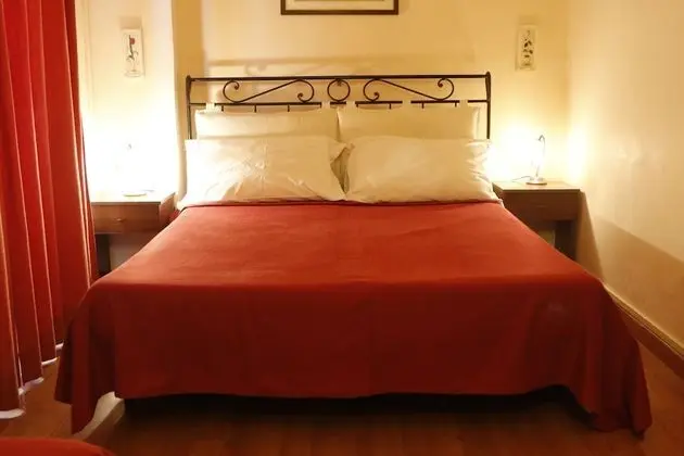 Tek Büyük veya İki Ayrı Yataklı Oda