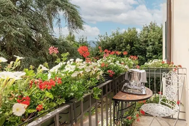 Classic Oda, Balkon