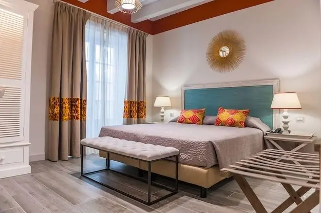Comfort Tek Büyük veya İki Ayrı Yataklı Oda