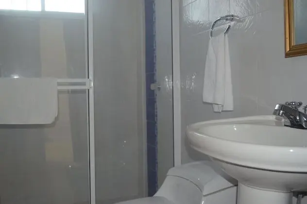 Tek Kişilik Oda, 1 Çift Kişilik Yatak