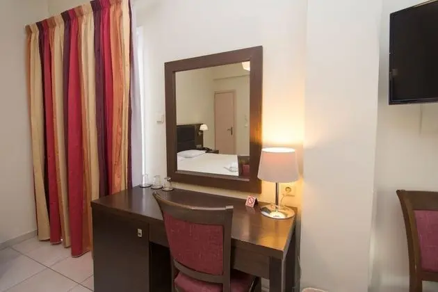 Tek Büyük veya İki Ayrı Yataklı Oda, Balkon