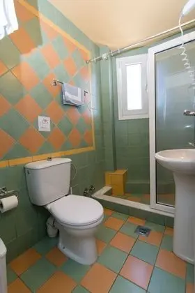 Tek Büyük veya İki Ayrı Yataklı Oda, Balkon