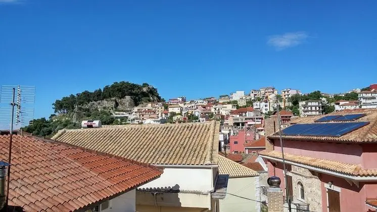 Tek Büyük veya İki Ayrı Yataklı Oda, Balkon