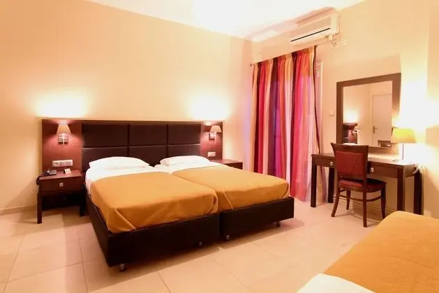 Üç Kişilik Oda, Balkon