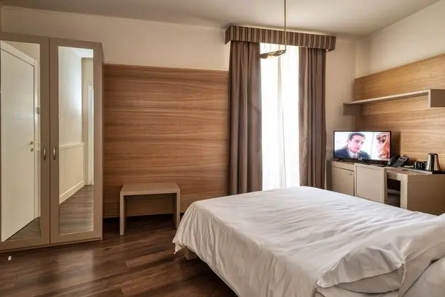 Standard Tek Büyük veya İki Ayrı Yataklı Oda