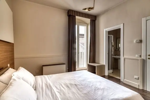 Standard Tek Büyük veya İki Ayrı Yataklı Oda