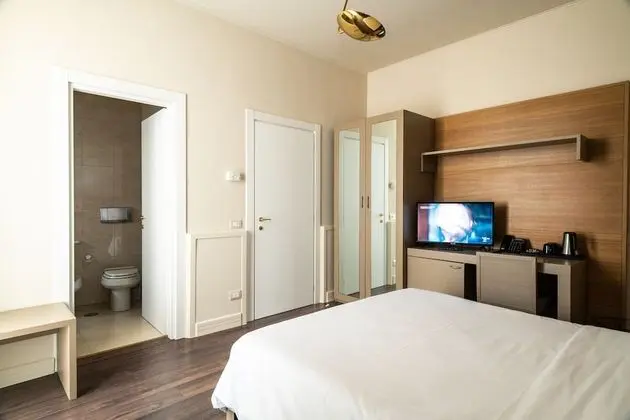 Standard Tek Büyük veya İki Ayrı Yataklı Oda