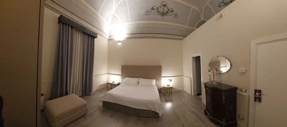 Superior Tek Büyük veya İki Ayrı Yataklı Oda