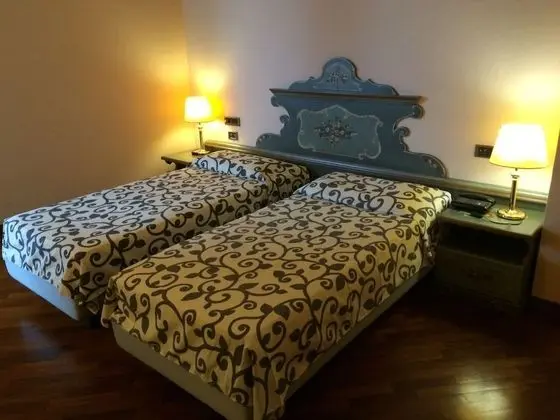 Tek Büyük veya İki Ayrı Yataklı Oda