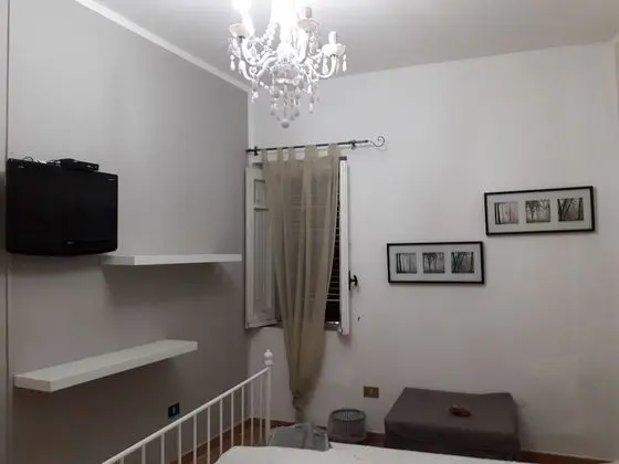 Üç Kişilik Oda